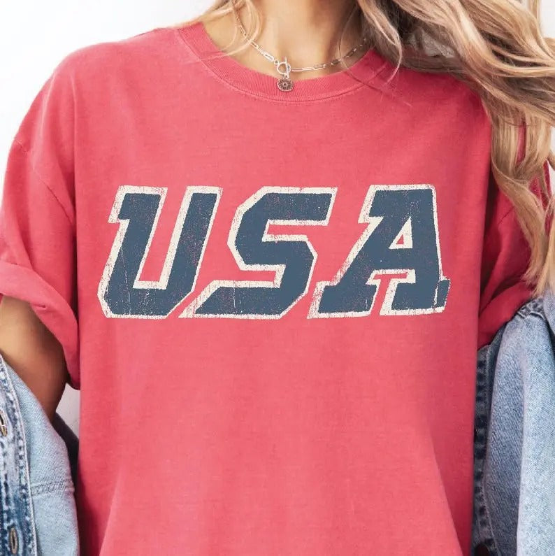 Vintage USA Patriotic – Tee, Crewneck & Hoodie